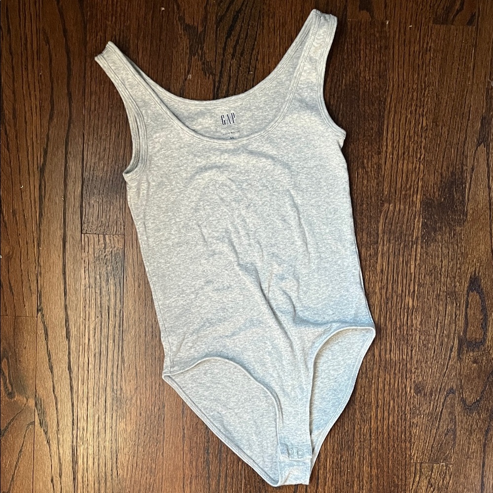 GAP Light Gray Bodysuit - XS